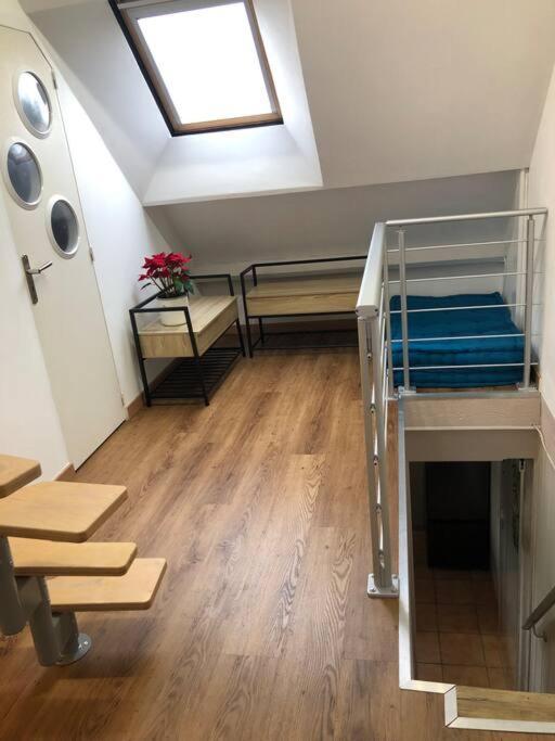 Appartement Type Loft Avec Terrasse 셰르부르 앙 코탱탕 외부 사진