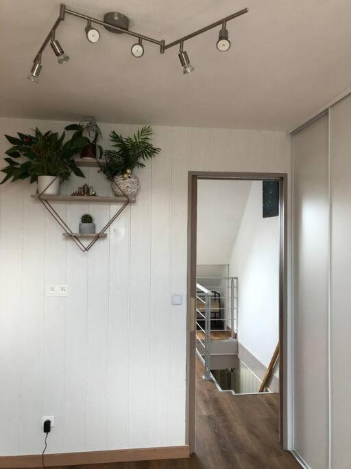 Appartement Type Loft Avec Terrasse 셰르부르 앙 코탱탕 외부 사진